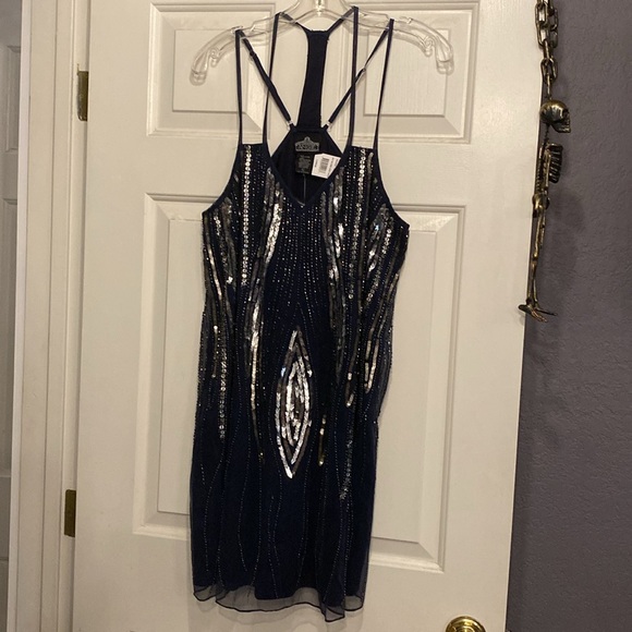 ANGIE - NWT - dress: grey lined mini, mesh overlay & beads / sequins, straps - L - Picture 8 of 16